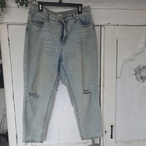 Time And Tru 16 Light Wash Distressed Women’s Jeans